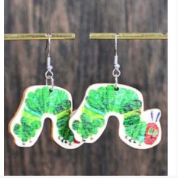 ❤️ FREE Caterpillar Artsy Drop Hungry Animal Insect Bug Childs Girly Earrings - Picture 1 of 2